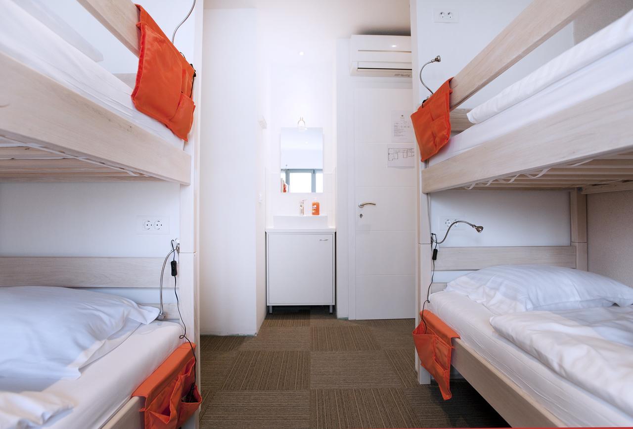 Windward Hostel Задар Екстер'єр фото